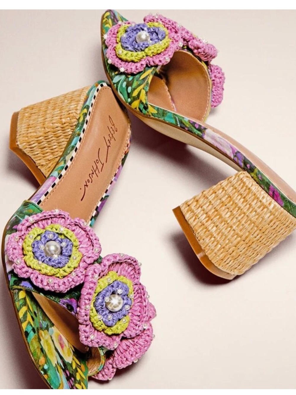 Betsey Johnson Women’s Dietrich Mule Heels Macrame Floral Block Heel 9 NIB